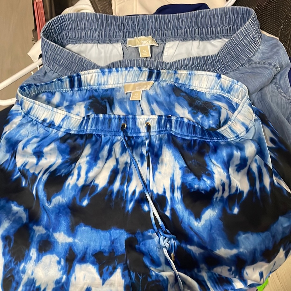 Bundle of 2 michael kors good as new